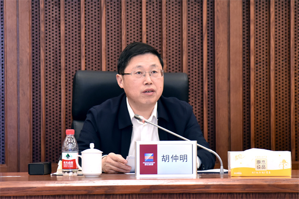 211117 188bet金宝博
党委（扩大）会议 祝益军 (2).jpg